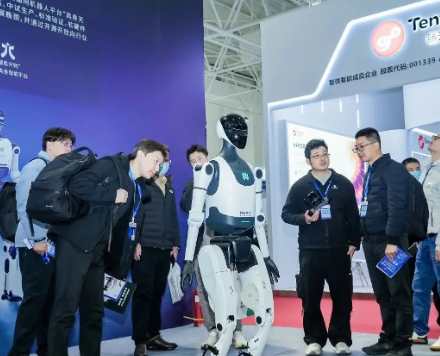 长三角智链领航,具身智能落地|2026杭州机器人产业链展会 ()